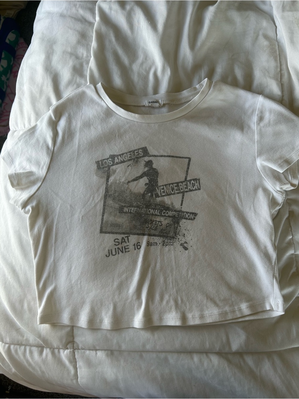 Garage graphic cropped baby tee